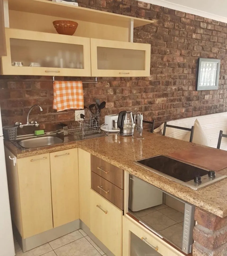 Pelican Place Guest Cottages Durbanville 4*,  Güney Afrika