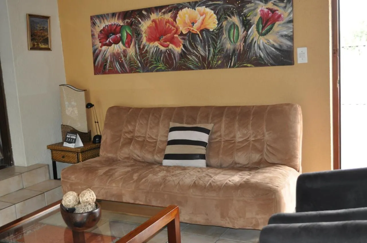 Pelican Place Guest Cottages Durbanville 4*,