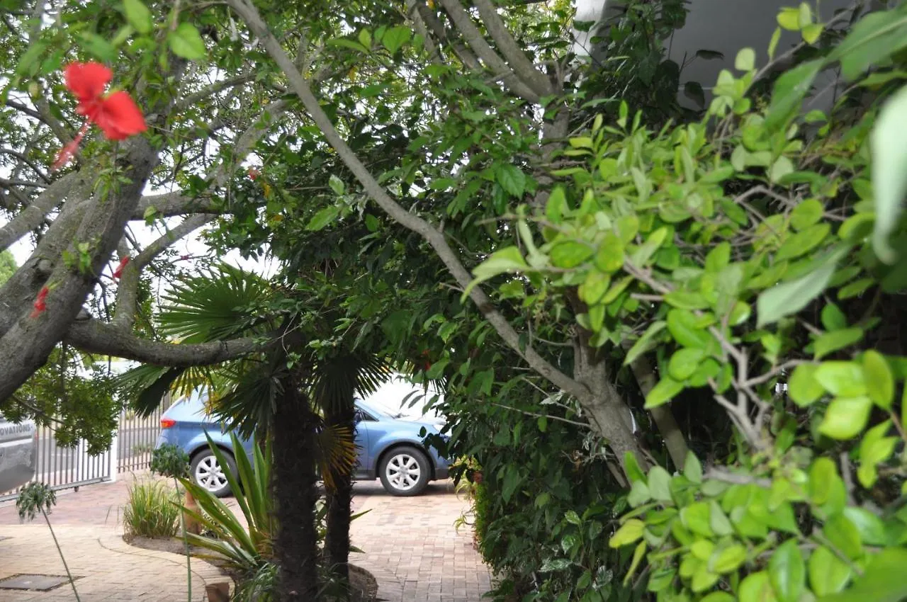 Pelican Place Guest Cottages Durbanville 4*,  Νότια Αφρική